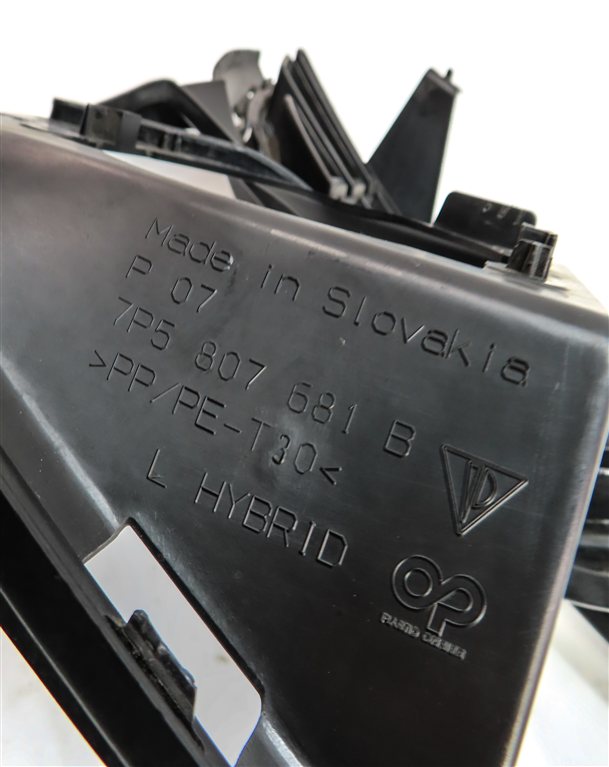 Thumbnail 7: 11-14 PORSCHE CAYENNE (958) FRONT LEFT DRIVER SIDE LOWER BUMPER GRILLE END TRIM
