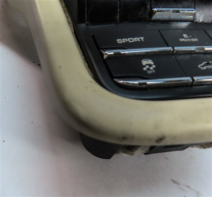 Thumbnail 10: 2012 PORSCHE CAYENNE (958) FRONT CENTER CONSOLE MULTIFUNCTION CONTROL PANEL