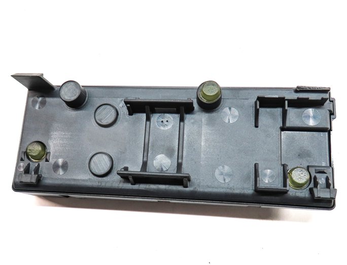Thumbnail 5: 2012 PORSCHE CAYENNE (958) REAR TRUNK LIFTGATE HATCH LID CONTROL MODULE