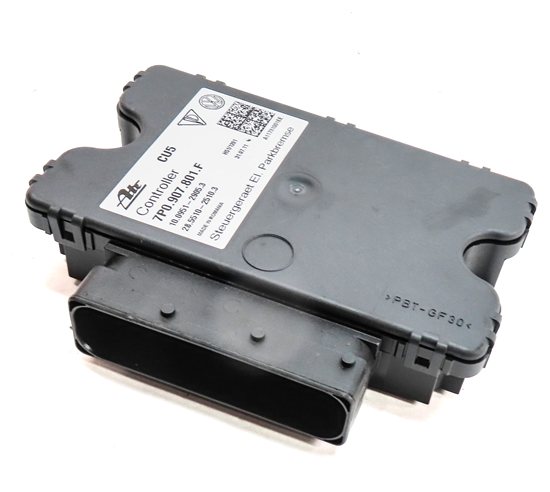 Thumbnail 1: 2012 PORSCHE CAYENNE (958) EMERGENCY PARK PARKING BRAKE CONTROL MODULE