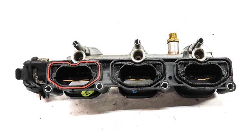Thumbnail 5: 11-18 PORSCHE CAYENNE PANAMERA (958 970 G1) 3.0L RIGHT LOWER INTAKE MANIFOLD