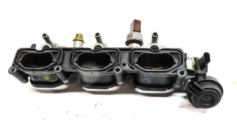 Thumbnail 5: 11-18 PORSCHE CAYENNE PANAMERA (958 970 G1) 3.0L - LEFT LOWER INTAKE MANIFOLD