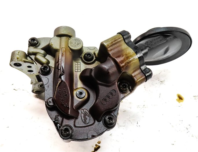 Thumbnail 6: 2012 PORSCHE CAYENNE (958) 3.0L (M06.EC) HYBRID ENGINE MOTOR OIL FLUID PUMP
