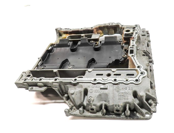 Thumbnail 2: 2012 PORSCHE CAYENNE (958) 3.0L (M06.EC) HYBRID UPPER ENGINE MOTOR OIL FLUID PAN