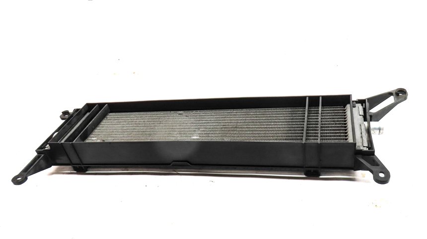 Thumbnail 2: 2011-2018 PORSCHE CAYENNE E-HYBRID (958) 3.0L ENGINE AUXILIARY RADIATOR COOLER
