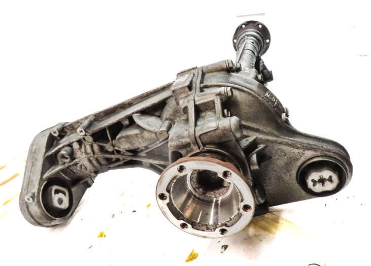 Thumbnail 4: 11-18 PORSCHE CAYENNE (958) 3.0L FRONT DIFFERENTIAL GEAR CARRIER w/ OUTPUT SHAFT