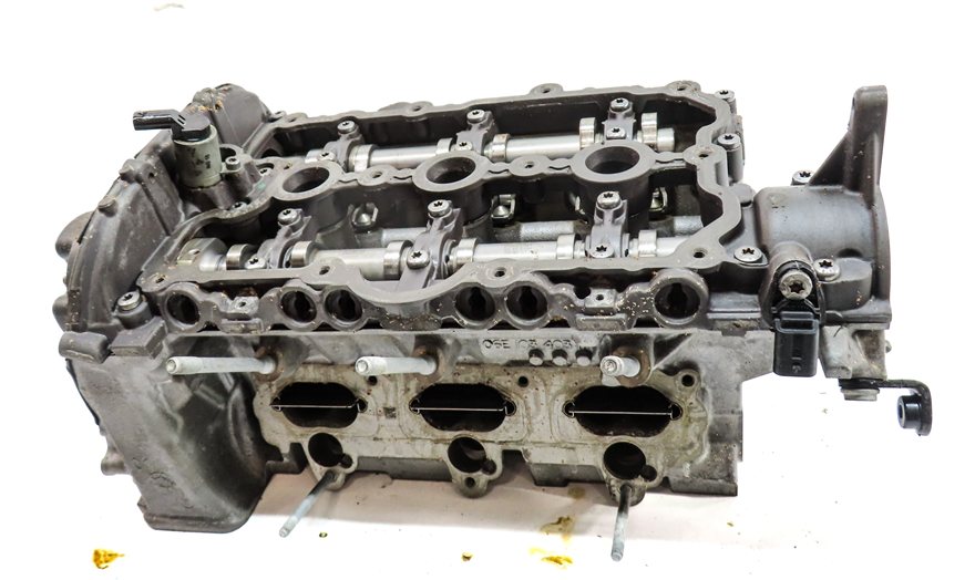 Thumbnail 3: 11-18 PORSCHE CAYENNE PANAMERA (958 970) 3.0L HYBRID ENGINE RIGHT CYLINDER HEAD