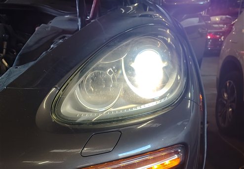 Thumbnail 2: 2011-2014 PORSCHE CAYENNE (958) LEFT FRONT DRIVER HID XENON HEADLIGHT LIGHT LAMP