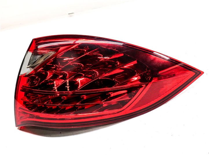 Thumbnail 3: 2011-2014 PORSCHE CAYENNE (958) RIGHT PASSENGER OUTER TAILLIGHT BRAKE LIGHT LAMP