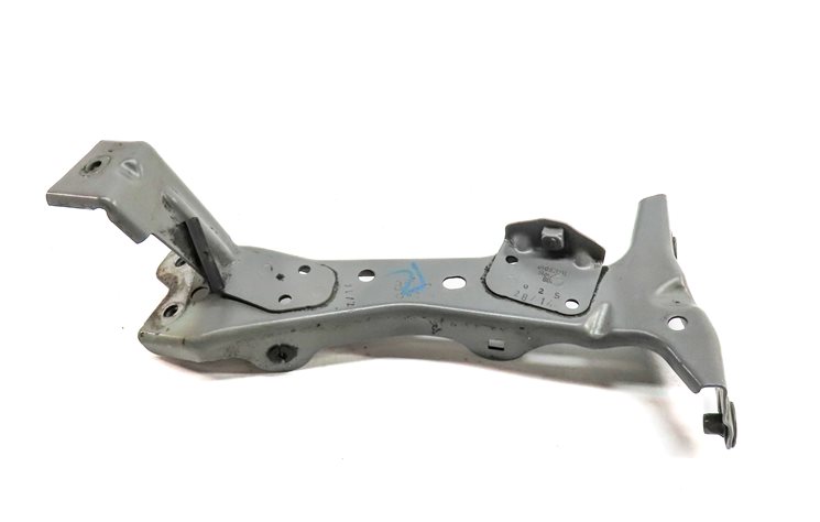 Thumbnail 2: 2015 AUDI S3 (8V) SEDAN FRONT RIGHT PASSENGER FENDER SUPPORT MOUNT BRACKET