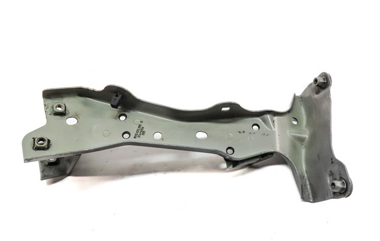 Thumbnail 5: 2015 AUDI S3 (8V) SEDAN FRONT RIGHT PASSENGER FENDER SUPPORT MOUNT BRACKET