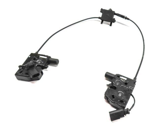2015 AUDI S3 (8V) FRONT LEFT & RIGHT LATCH HOOD BONNET LID LATCH SET/2