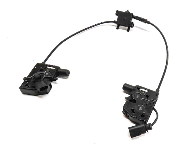 Thumbnail 2: 2015 AUDI S3 (8V) FRONT LEFT & RIGHT LATCH HOOD BONNET LID LATCH SET/2
