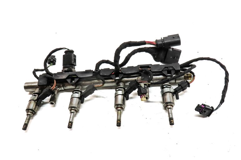 Thumbnail 2: 15-20 AUDI A3 A4 A5 A6 Q7 S3 TT (B8 8K 8T 8V 8WS) 2.0L TURBO FUEL INJECTOR SET 4