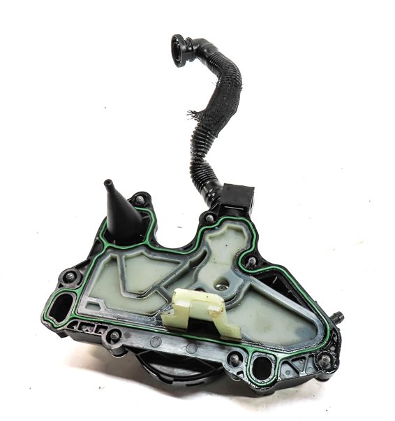 Thumbnail 6: 2015 AUDI S3 (8V) 2.0L (CYFB) CRANKCASE OIL SEPARATOR VENTILATION BREATHER VALVE