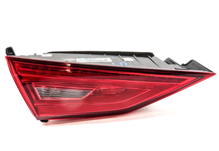 Thumbnail 3: 2015-2016 AUDI A3 S3 (8V) SEDAN CONVERTIBLE LEFT INNER LED TAILLIGHT LIGHT LAMP