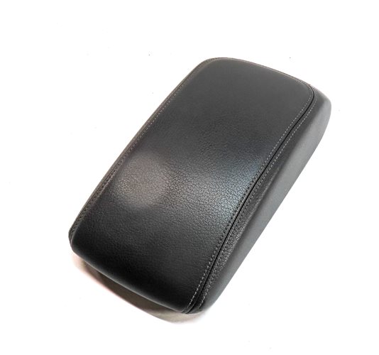 Thumbnail 2: 15-20 AUDI A3 S3 (8V) FRONT CENTER CONSOLE ARM REST LID (Black)
