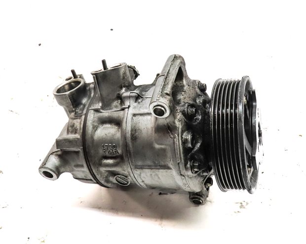 Thumbnail 2: 2015-2017 VW/AUDI A3 TT (8V MK3) GOLF 1.8T 2.0T A/C COMPRESSOR PUMP w/ CLUTCH