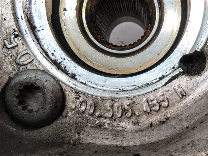 Thumbnail 7: 15-19 VW GOLF / AUDI A3 S3 RS3 (8V) AWD LEFT REAR SPINDLE KNUCKLE WHEEL HUB