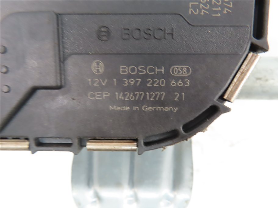 Thumbnail 6: 15-18 AUDI A3 S3 RS3 (8V) FRONT WINDSHIELD WIPER MOTOR w/ TRANSMISSION LINKAGE