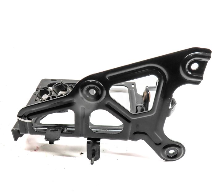Thumbnail 4: 2015 AUDI S3 (8V) 2.0L (CYFB) FRONT LEFT DRIVER RADIATOR SUPPORT MOUNT BRACKET