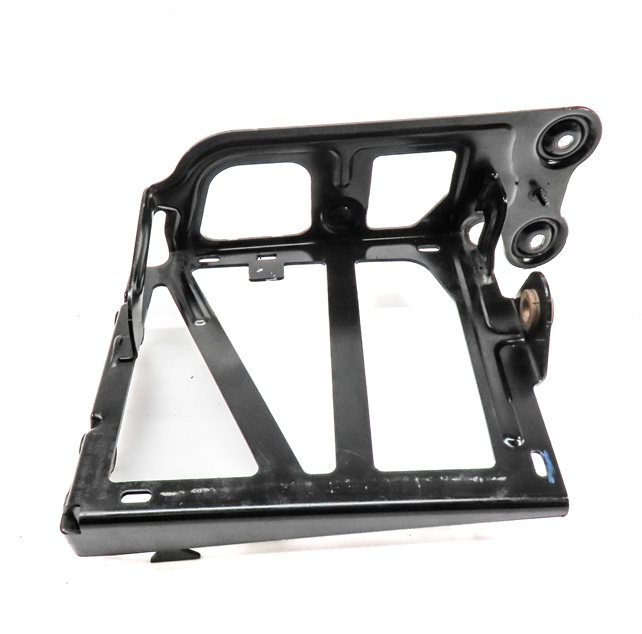 Thumbnail 2: 2015 AUDI S3 (8V) 2.0L FRONT RIGHT PASSENGER RADIATOR SUPPORT MOUNT BRACKET