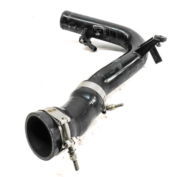Thumbnail 6: 2015 AUDI S3 (8V) 2.0L (CYFB) AFTERMARKET APR COLD AIR INTAKE HOSE PIPE