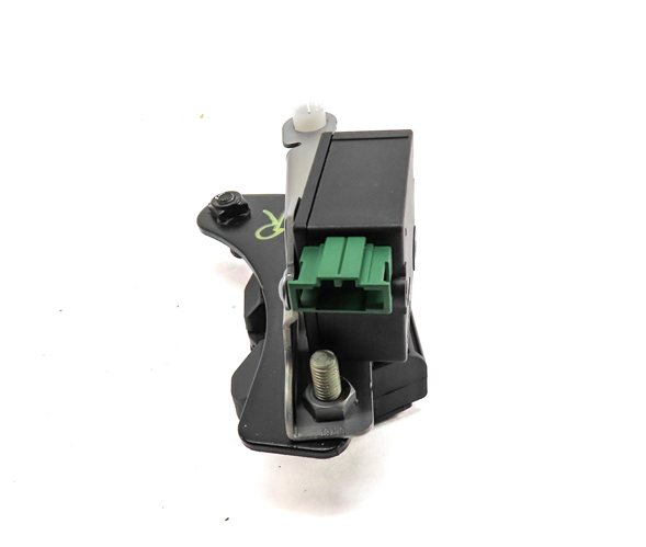 Thumbnail 3: 2011 LAND ROVER LR4 (L319) REAR RIGHT TRUNK LIFTGATE HATCH LID LOCK LATCH