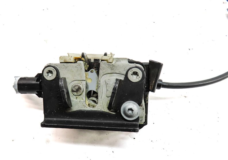 Thumbnail 10: 11 LAND ROVER LR4 (L319) REAR TRUNK LIFTGATE HATCH LID LOWER LOCK LATCH ACTUATOR