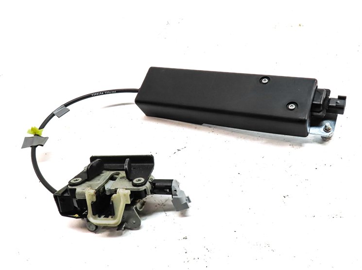 Thumbnail 2: 11 LAND ROVER LR4 (L319) REAR TRUNK LIFTGATE HATCH LID LOWER LOCK LATCH ACTUATOR