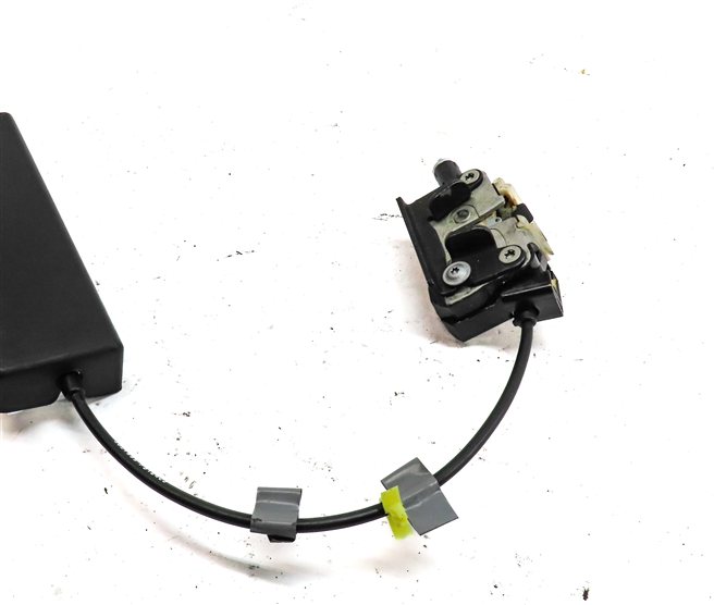 Thumbnail 3: 11 LAND ROVER LR4 (L319) REAR TRUNK LIFTGATE HATCH LID LOWER LOCK LATCH ACTUATOR