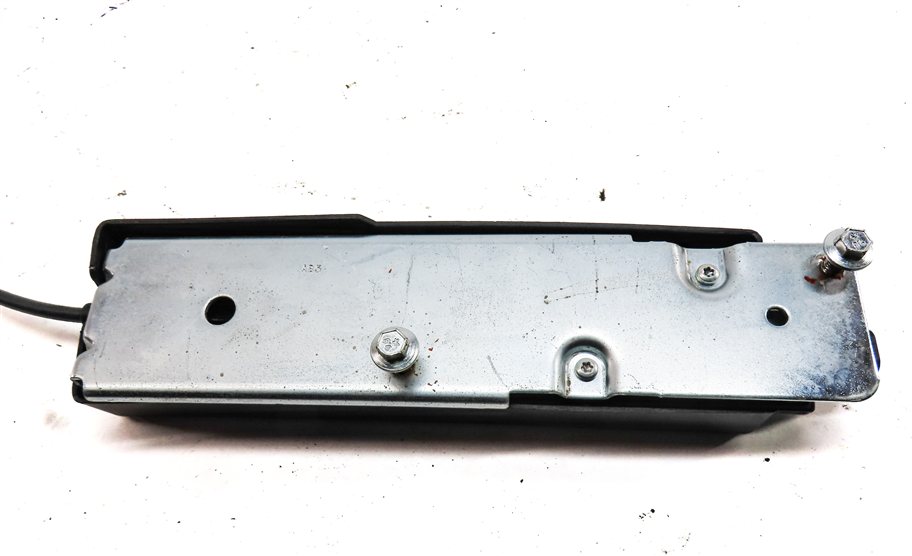 Thumbnail 6: 11 LAND ROVER LR4 (L319) REAR TRUNK LIFTGATE HATCH LID LOWER LOCK LATCH ACTUATOR