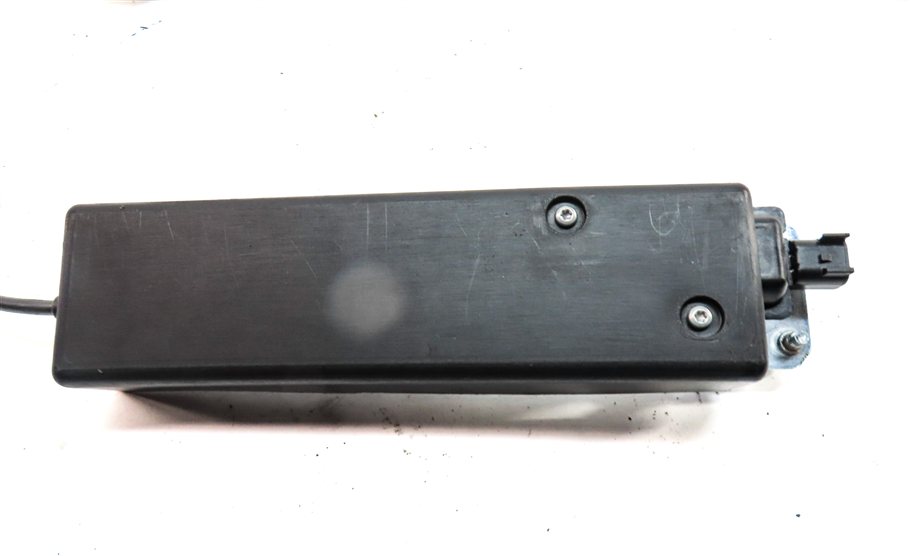 Thumbnail 7: 11 LAND ROVER LR4 (L319) REAR TRUNK LIFTGATE HATCH LID LOWER LOCK LATCH ACTUATOR