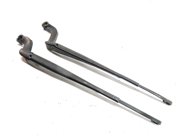 Thumbnail 1: 07-16 LAND ROVER LR4 - RANGE ROVER SPORT (L320) FRONT WINDSHIELD WIPER ARM SET 2