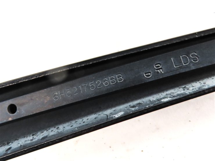 Thumbnail 8: 07-16 LAND ROVER LR4 - RANGE ROVER SPORT (L320) FRONT WINDSHIELD WIPER ARM SET 2