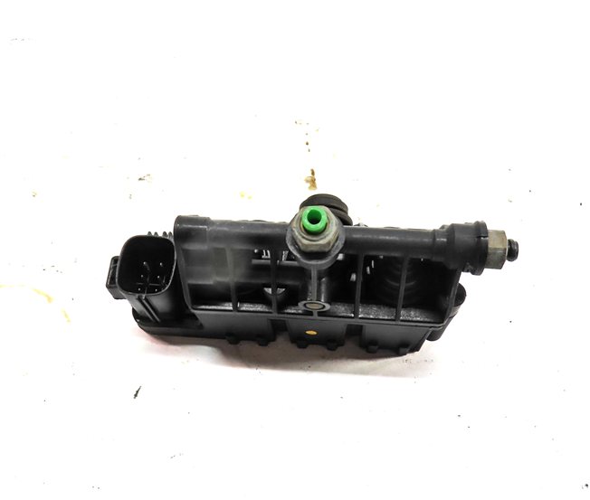 Thumbnail 4: 2011 LAND ROVER LR4 (L319) AIR SUSPENSION CONTROL VALVE BLOCK