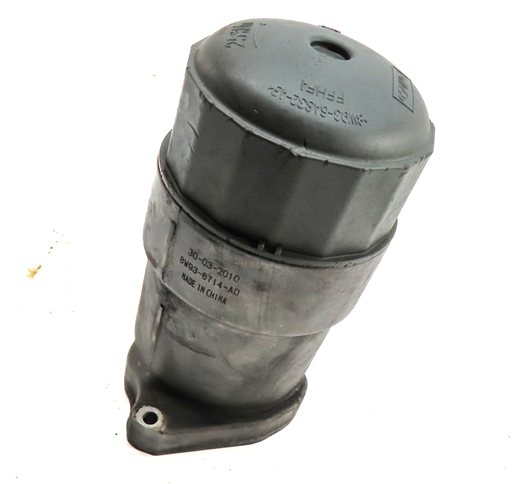 Thumbnail 1: 2011 LAND ROVER LR4 (L319) 5.0L NON SUPER ENGINE MOTOR OIL FILTER HOUSING