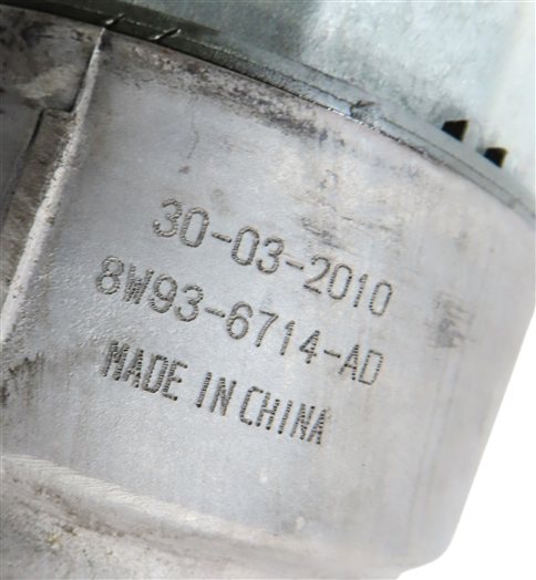 Thumbnail 7: 2011 LAND ROVER LR4 (L319) 5.0L NON SUPER ENGINE MOTOR OIL FILTER HOUSING