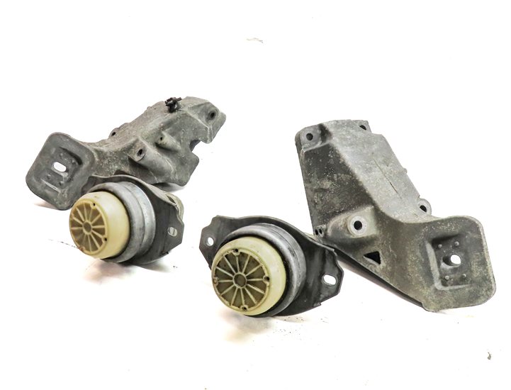 Thumbnail 1: 2011 LAND ROVER LR4 (L319) 5.0L NON SUPER ENGINE MOTOR MOUNT & BRACKET SET/4