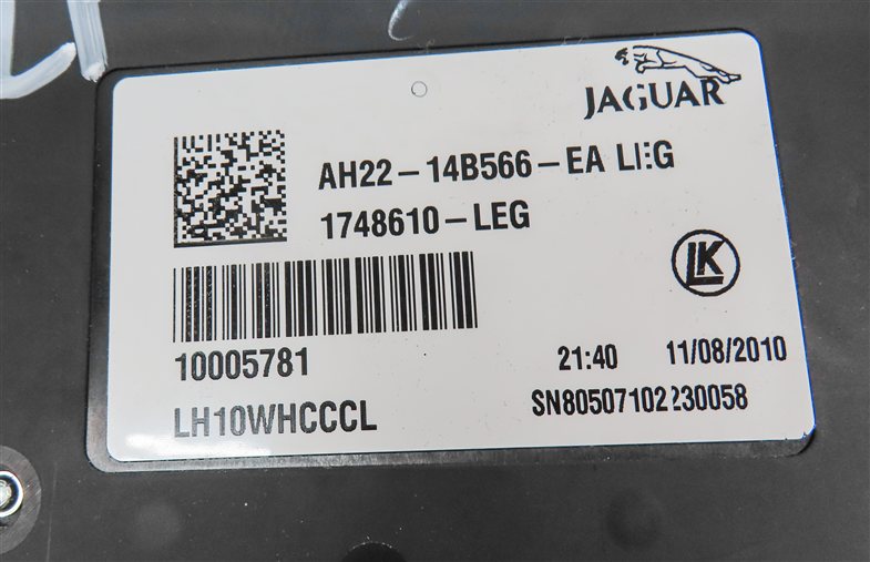 Thumbnail 7: 11 LAND ROVER LR4 (L319) FRONT LEFT DRIVER SEAT POSITION ADJUST SWITCH w/LUMBAR