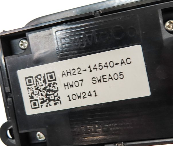 Thumbnail 6: 2010-2020 LAND ROVER LR2 LR4 / RANGE ROVER SPORT (L320) DRIVER WINDOW SWITCH