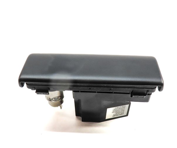 Thumbnail 3: 2011 LAND ROVER LR4 (L319) AUX IN 12V POWER SUPPLY JACK SOCKET PANEL