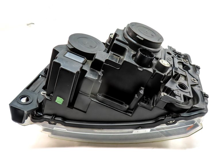 Thumbnail 6: 10-13 LAND ROVER LR4 - RIGHT PASSENGER (AUTO LEVEL) HALOGEN HEADLIGHT LIGHT LAMP