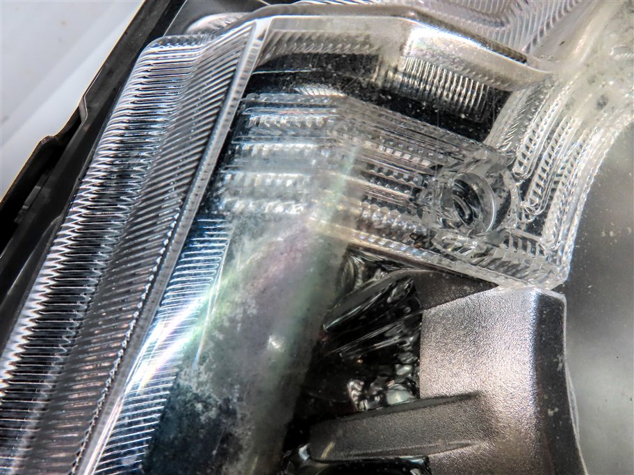 Thumbnail 9: 10-13 LAND ROVER LR4 - RIGHT PASSENGER (AUTO LEVEL) HALOGEN HEADLIGHT LIGHT LAMP