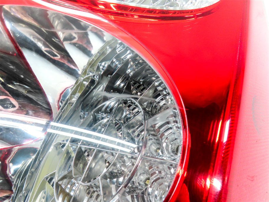 Thumbnail 7: 2010-2013 LAND ROVER LR4 REAR RIGHT PASSENGER TAILLIGHT BRAKE LIGHT LAMP