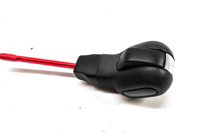 Thumbnail 7: 2011 LAND ROVER LR4 (L319) AUTOMATIC TRANSMISSION SHIFT SHIFTER KNOB HANDLE