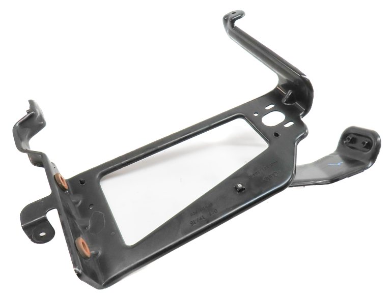 2017 AUDI Q7 (4M) 3.0L SUPER (CREC) FRONT LEFT DRIVER RADIATOR SUPPORT BRACKET