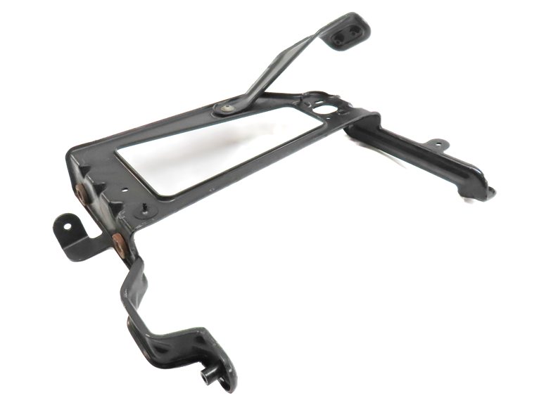 Thumbnail 6: 2017 AUDI Q7 (4M) 3.0L SUPER (CREC) FRONT LEFT DRIVER RADIATOR SUPPORT BRACKET