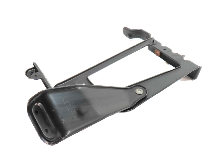 Thumbnail 7: 2017 AUDI Q7 (4M) 3.0L SUPER (CREC) FRONT LEFT DRIVER RADIATOR SUPPORT BRACKET