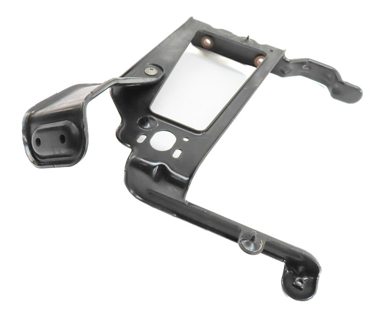 Thumbnail 8: 2017 AUDI Q7 4M 3.0L SUPER (CREC) FRONT RIGHT PASSENGER RADIATOR SUPPORT BRACKET